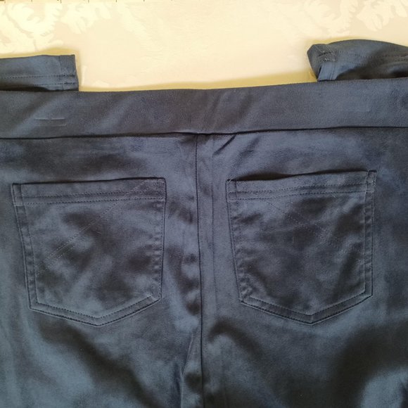 LuLu-B stretch blue pants - Picture 8 of 9